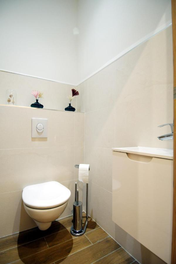 Le Jardin Du Port Apartment นีซ ภายนอก รูปภาพ